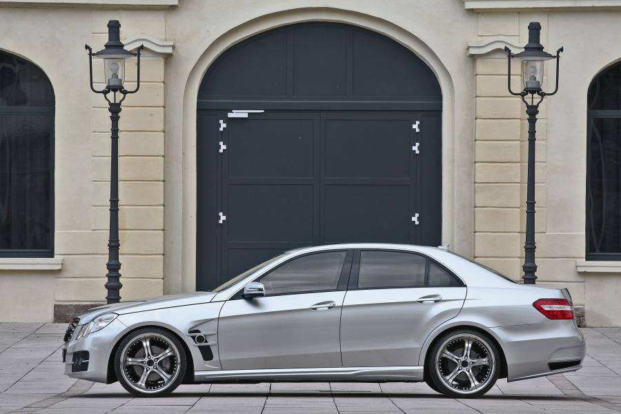  Mercedes-Benz E-Class by ATT-Tec 2009 года  (фото 9 из 22)